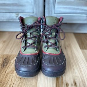 NIKE Sneakers Boot  Kids  Woodside 2  High  PS 524873- 236 Olive Size Kids 1.5Y